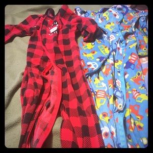 6 pairs of Boys winter fleece pajamas!!